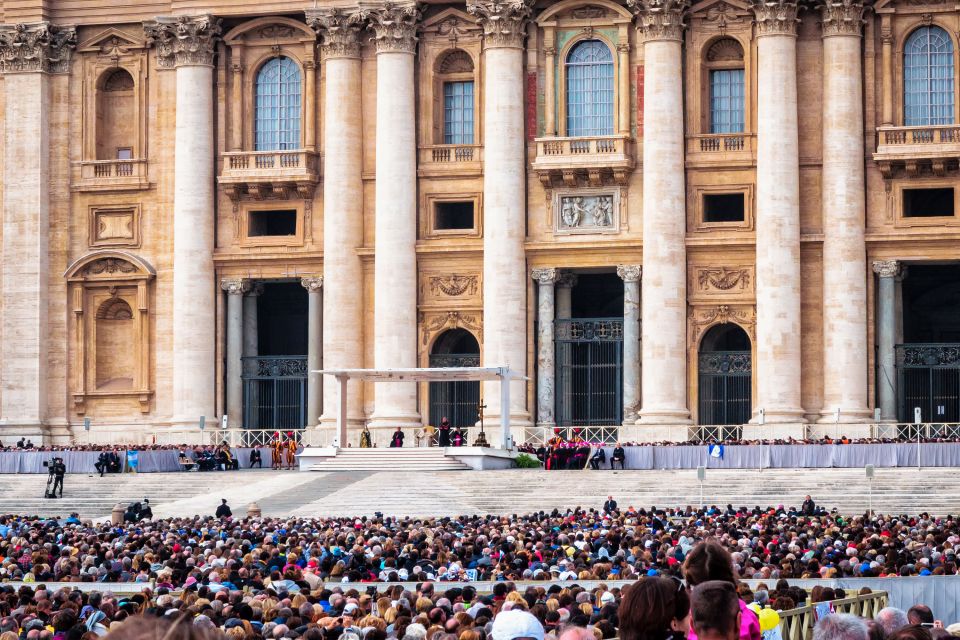 Rome: Escorted Papal Audience Experience with Entry Ticket - Meeting at The Rock Shop: The Fast Start That Saves Stress