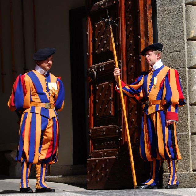 Rome: Escorted Papal Audience Experience with Entry Ticket - FAQ