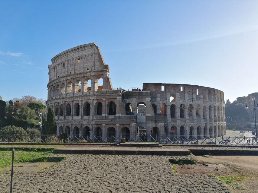 Rome: Exclusive Colosseum Underground and Roman Forum Tour - Arena floor time (20 minutes): the view changes everything
