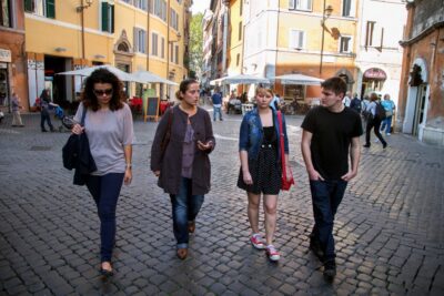 Rome: Food & Wine Tour of Campo de Fiori, Ghetto, Trastevere - Small group size (15 max) keeps the tastings fun, not chaotic