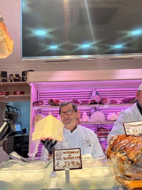 Rome: Food & Wine Tour of Campo de Fiori, Ghetto, Trastevere - Gelato in Trastevere: your palate’s reset button
