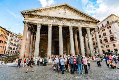 Rome: Fountains and Squares Small-Group Walking Tour - Meet at the Spanish Steps, Not the Chaos