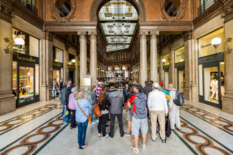 Rome: Fountains and Squares Small-Group Walking Tour - Piazza Navona: Domitian’s Stadium Becomes Baroque Theater