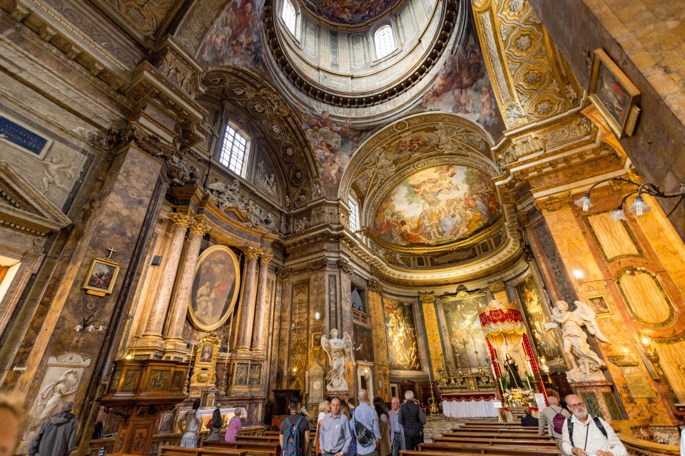 Rome: Fountains and Squares Small-Group Walking Tour - The Pantheon Interior: One of Rome’s Best “Wait, We’re Going In?” Moments