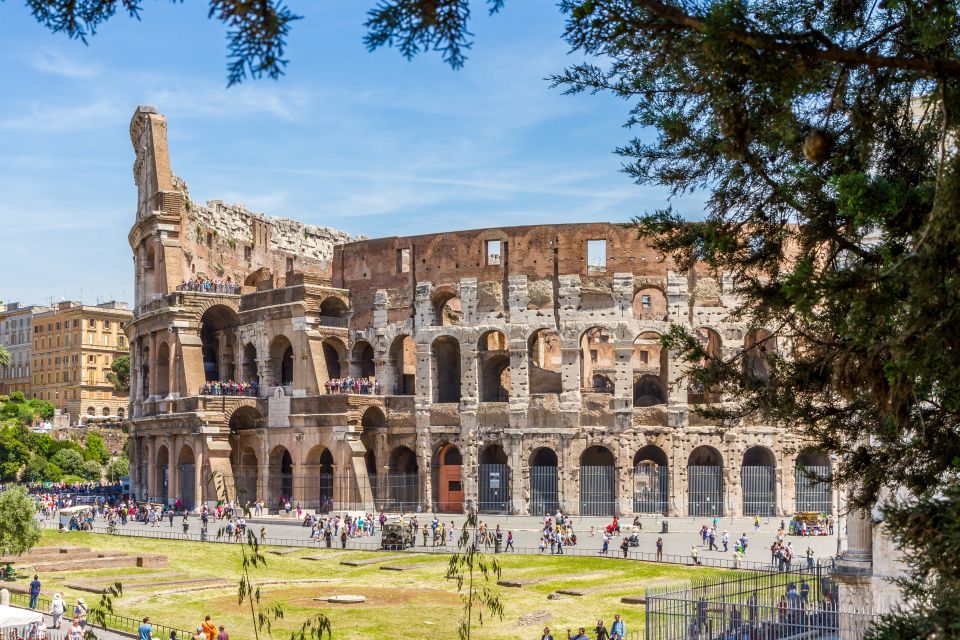 Rome: Guided Colosseum Tour with Arena Entrance - Choosing the Express Versus Full Tour Route