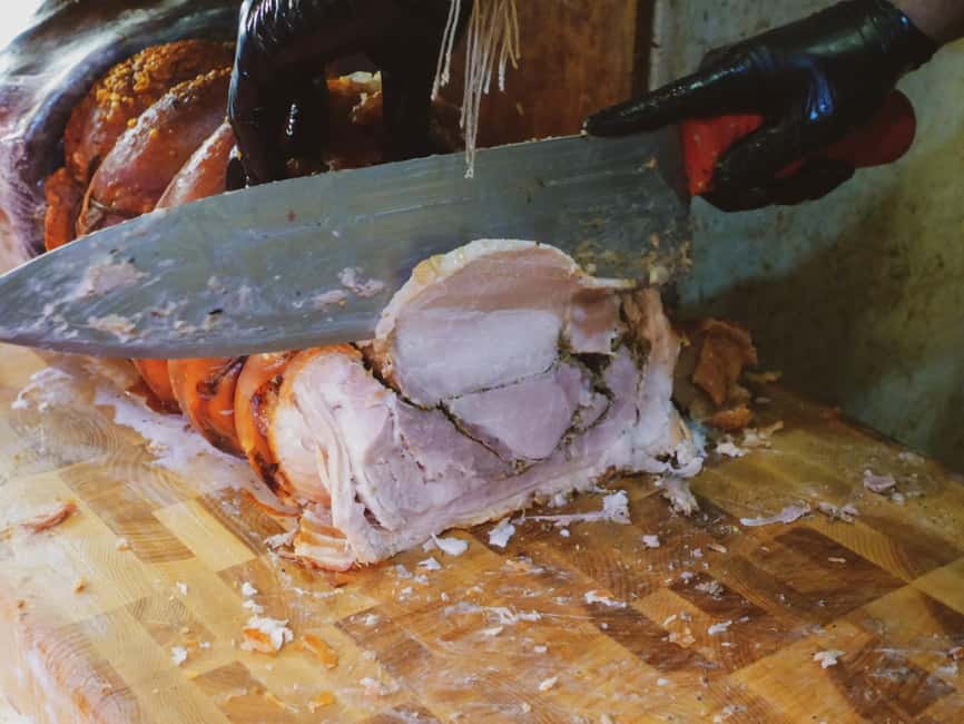 Rome: Guided Food Tour in Trastevere - Stop by Stop: How the Tastings Tell a Roman Food Story