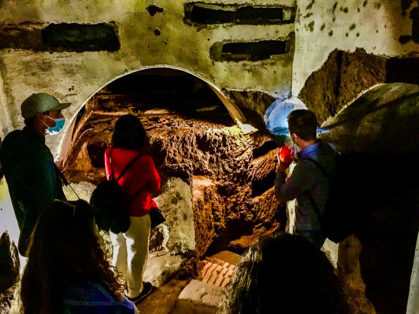 Rome: Guided Roman Catacombs Tour with Transfers - Frescoes, Symbolism, and the Pagan-to-Christian Story Thread