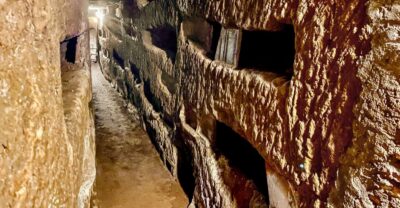 Rome: Guided Roman Catacombs Tour with Transfers - San Domitilla Catacombs: What 16 Meters Underground Feels Like