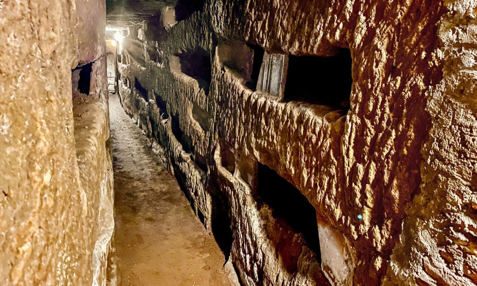 Rome: Guided Roman Catacombs Tour with Transfers - How the 1.5 Hours Adds Value (and When It Feels Short)