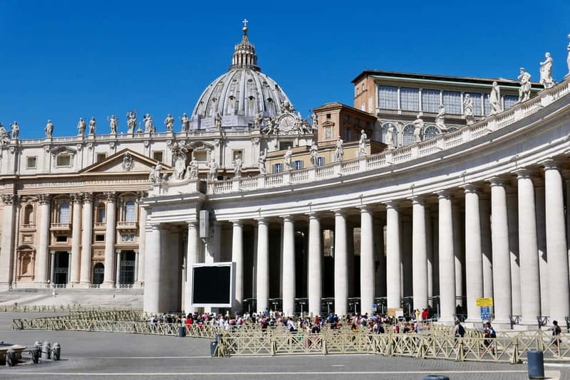 Rome: Guided Tour of St. Peter's Basilica, Grottoes & Square - Entering St. Peter’s Basilica: Marble, Mosaics, and What to Look For
