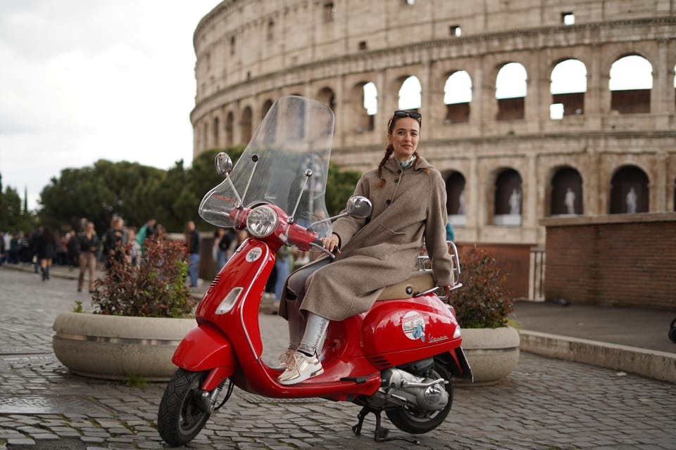 Rome: Guided Vespa Tour with Photo Stops - Caffè Roma Meeting Point: Gear Up and Get Rolling