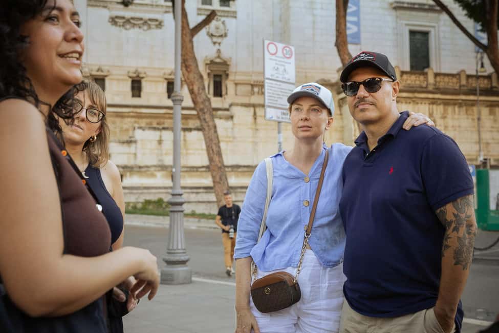 Rome: Guided Walking Tour in English or Spanish - A Two-Hour Rome Night Walk That Actually Stays Central