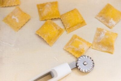 Rome: Hands-on Fettuccine, Ravioli & Tiramisu Cooking Class - Finding Via Firenze, 8 and Settling In