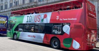 Rome: Hop-On Hop-Off Open-Top Bus City Tour - How the hop-on hop-off route works (and where to stand)