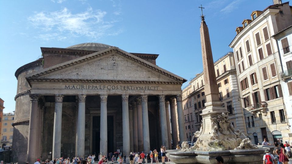 Rome: Immersive Underground and Piazzas Tour - Trevi Fountain with coin tradition, then straight to the water ruins