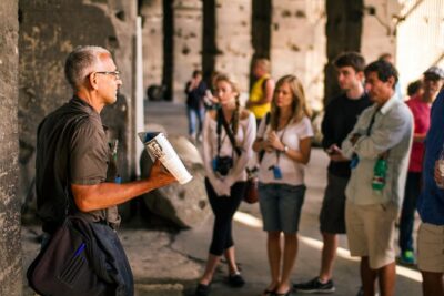 Rome in a Day Tour with Vatican, Colosseum and Historic Center - Meeting at Piazza Navona and pacing your 7.5-hour day