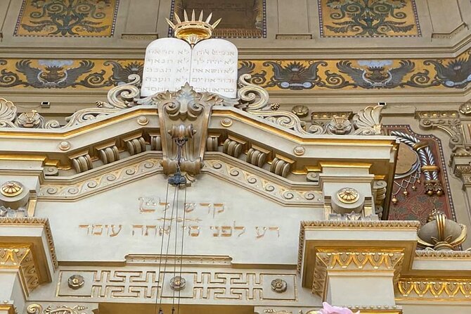 Rome Jewish Ghetto and Great Synagogue Small Group Walking Tour - How the languages work (and what to do if you booked something else)