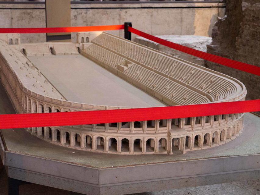 Rome: Navona Square and École Française Underground ticket - Pantheon from outside: a quick architecture lesson that sets up the rest
