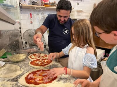 Rome: Neapolitan Pizza Cooking Class in Front of the Vatican - Finding Pizzeria Dieci Dodici e 50: the walk from the Vatican is the whole point