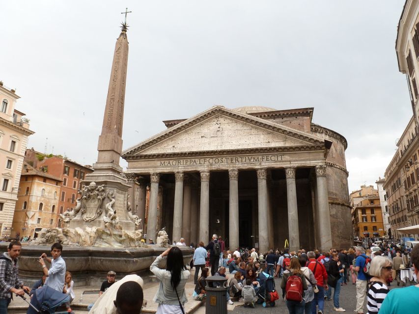 Rome: Pantheon Guided Tour with Entry Ticket and Headsets - Meeting point and what to wear (so you don’t waste time)