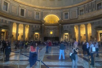 Rome: Pantheon Skip The Line Tickets - Ticket pickup and meeting: where the experience can make or break