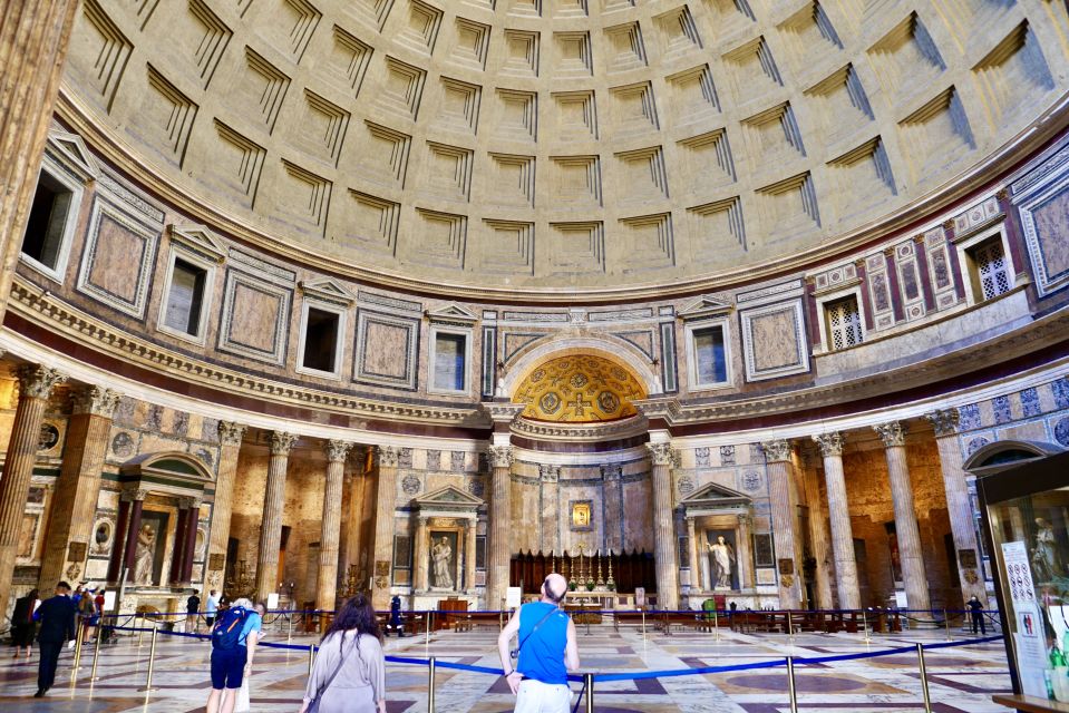 Rome: Pantheon Small Group Tour and Skip-the-Line Ticket - When It Became a Church: Christian Layers Without the Confusion