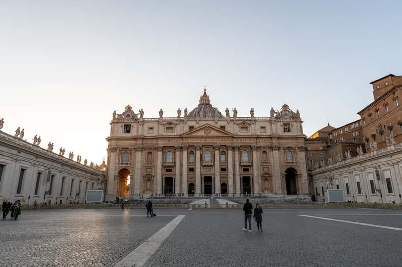 Rome: Papal Audience with Pope Leo IV - What You’ll See During the Papal Audience Ceremony