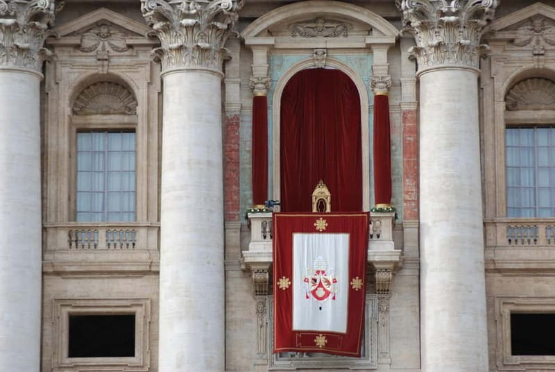 Rome: Papal Audience with Pope Leo XIV & Expert Guide - The ceremony moments you’ll actually understand