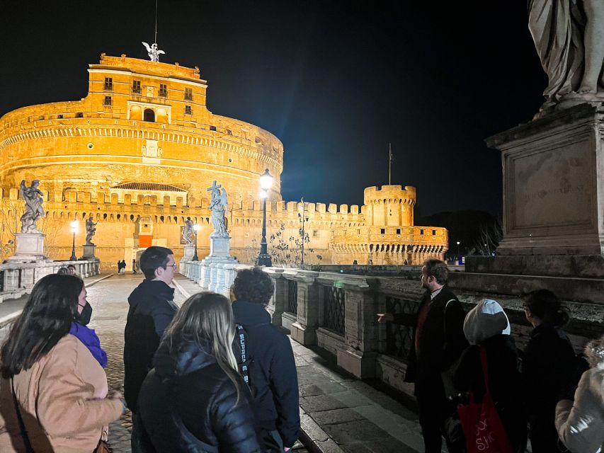 Rome: Paranormal Night Walking Tour & Secret Backstreets - First stops: Giordano Bruno to Piazza Farnese