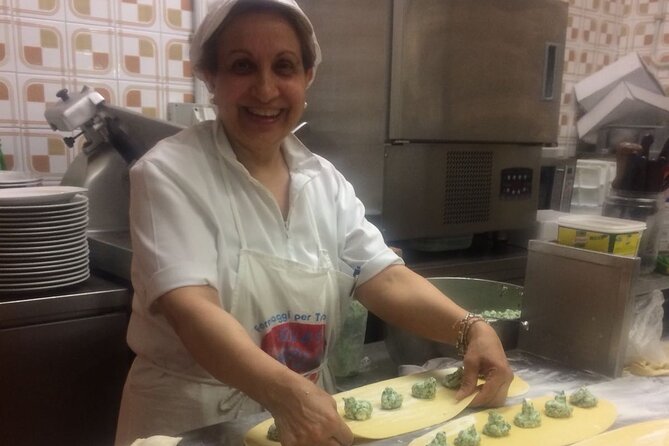 Rome Pasta and Tiramisu Class: Ravioli, Fettuccine & Fine Wine 5<em> – The Menu You’ll Actually Eat (And Why It’s Good Value)’ /><br />
The included food is built around the pasta you learn. That’s what makes the price feel fair. You’re paying not only for instruction, but for a full meal with snacks and a drink plan.</p>
<p><p>You can expect:</p>
</p>
<ul>
<li><strong>Lunch</strong> built around fresh pasta (fettuccine with tomato sauce, and ravioli with ricotta and spinach and butter-sage notes)</li>
<li><strong>Tiramisu</strong> as the dessert</li>
<li><strong>Snacks</strong> along the way</li>
<li><strong>Bottled water</strong> and <strong>soft drinks</strong></li>
<li><strong>Alcoholic beverages</strong> with a free-flowing format</li>
</ul>
<p><p>And yes, the drinks are part of the experience, not an afterthought. You’ll have <strong>Prosecco</strong> and fine wine served throughout, and the fine wine is listed as <strong>D.O.C.G.</strong> That detail matters because it signals they’re not pouring house wine only.</p>
</p>
<h3 id="the-one-thing-to-watch-sauce-depth">The One Thing to Watch: Sauce Depth</h3>
<p>One small caution: some people want more sauce cooking time. The class is centered on pasta and tiramisu, and while sauce recipes are shared, the pace may be faster than you’d expect if you’re hoping to cook every sauce element from scratch during the 3 hours.</p>
<p><p>So if your goal is intensive sauce-making training, consider this a pasta-and-tiramisu class first. If your goal is learning real technique for dough, shaping, and assembling a classic dessert, it fits very well.</p>
</p>
<h2 id="wine-while-you-cook-fun-perks-practical-tips">Wine While You Cook: Fun Perks, Practical Tips</h2>
<p><img width="669" height="446" decoding="async" src=