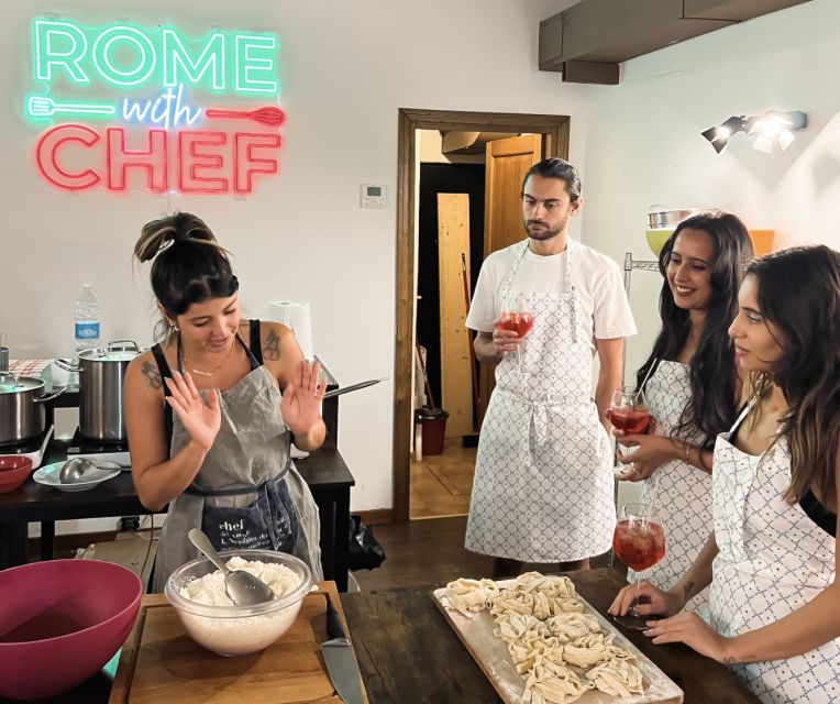 Rome: Pasta Cooking Class with Spritz Cocktails - The Sauce Lesson: How Carbonara and Cacio e Pepe Stay Roman