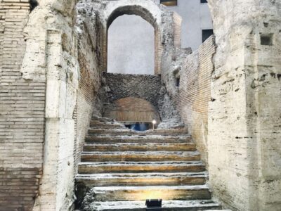 Rome: Piazza Navona and Trevi District Underground Pass - Stadium of Domitian Underground: walking through Roman power right under the square
