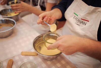Rome: Pizza and Tiramisu Cooking Class in Piazza Navona - Pizza in Rome: What You Learn vs. What You Cook