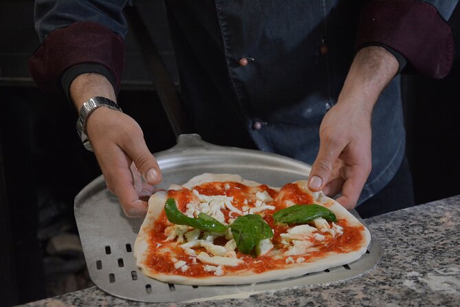 Rome: Pizza Making Class Small Group Experience - Dietary needs and different skill levels: what is actually covered