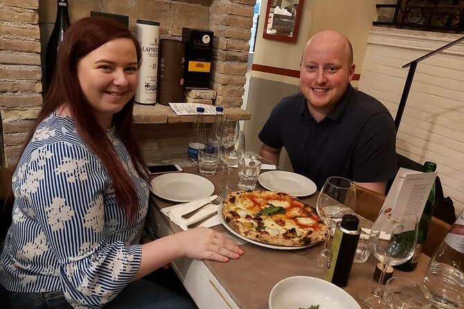 Rome: Pizza & Tiramisu Class with Free Flowing Fine Wine - Small-group attention: why max 12 feels like a real lesson