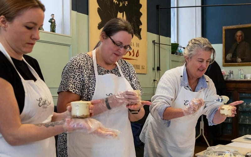 Rome: Pizza & Tiramisu Making Class with Wine & Limoncello - What to Bring and How to Get the Most Out of It