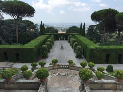 Rome: Pontifical Villa Gardens at Castel Gandolfo Minibus - Open minibus through the 55-hectare gardens: what you’ll actually see