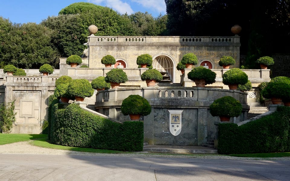 Rome: Pontifical Villa Gardens at Castel Gandolfo Minibus - Optional add-on: Astronomical Domes of the Papal Palace