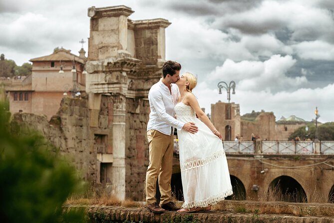 Rome: Private Colosseum Photoshoot with Local Photographer - How the Photographer Directs You (Even If You Don’t Pose Well)