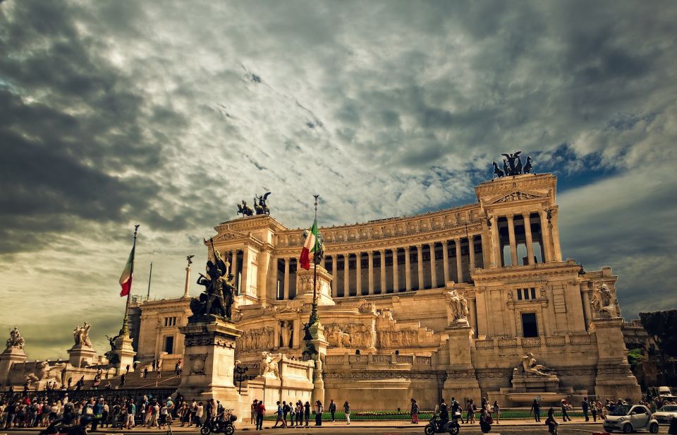 Rome: Private Customized Walking Tour with a Local Host - Your neighborhood orientation: food, groceries, and real-life tips