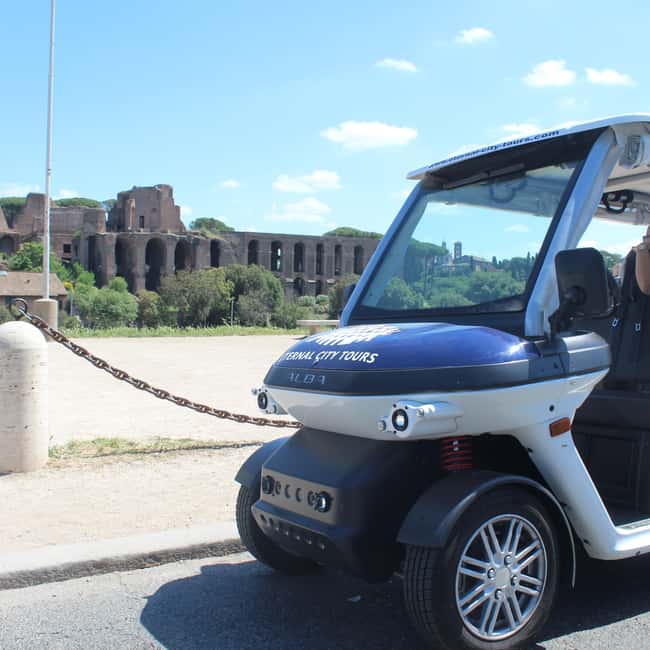 Rome: Private Golf Cart Tour with Artisanal Gelato Tasting - Trevi Fountain: looking up close without the slog
