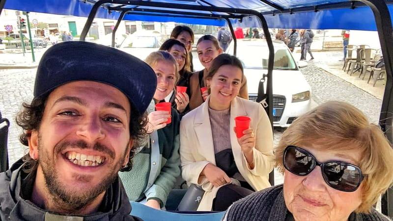 Rome: Private Guided Golf Cart Tour with Gelato or Wine - Venice Square, Marcellus Theater, and the Insula Detail Most People Miss