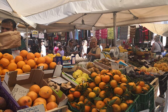 Rome Private Wine & Food Tour Trastevere, Ghetto, Campo de Fiori - Into the Jewish Ghetto: Piazza delle Cinque Scole and fried classics