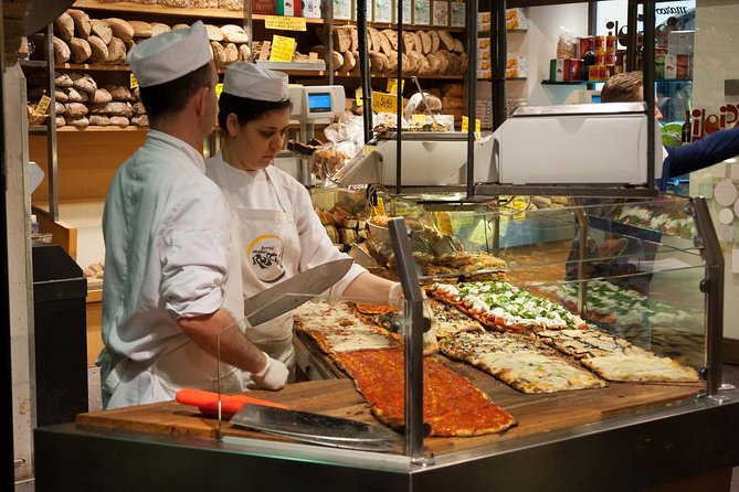 Rome Private Wine & Food Tour Trastevere, Ghetto, Campo de Fiori - Pizza and wine breaks: what “seated stops” change