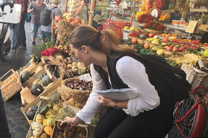 Rome Private Wine & Food Tour Trastevere, Ghetto, Campo de Fiori - Ancient pizzicheria Ruggeri and pizza al taglio at Roscioli