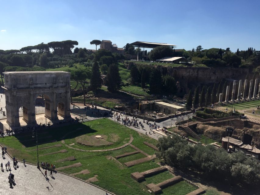 Rome: Roman Forum, Palatine, and Circus Maximus Tour - Practical tips so your feet and ears stay happy