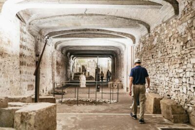 Rome: San Clemente Underground and Basilica Guided Tour - Where the tour starts: finding Basilica di San Clemente al Laterano fast