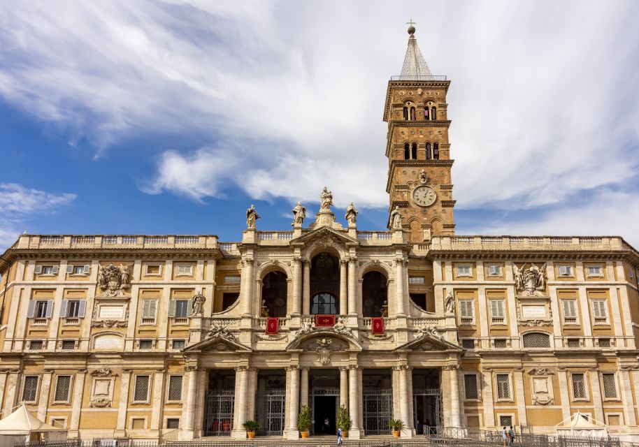 Rome: Santa Maria Maggiore and Panoramic Dome Guided Tour - Meeting at the obelisk and the real-life security line