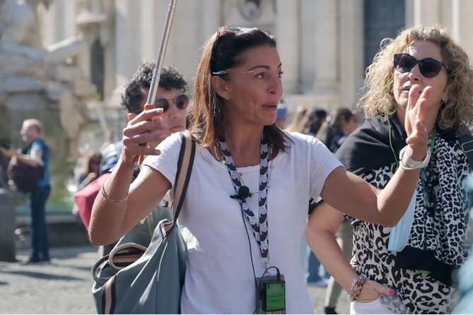Rome: Skip-the-Line Vatican Museums and Sistine Chapel Tour - Entering the Vatican Museums: 7 km of art with a guide in front
