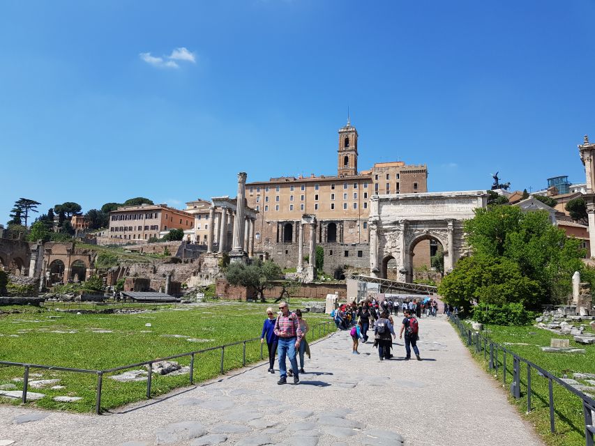 Rome: Small-Group Colosseum, Roman Forum & Palatine Hill - Should You Book This Colosseum Plus Forum Small-Group Tour?
